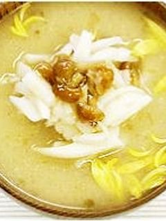 あったかとろとろ!なめこと長芋のおみそ汁-レシピのメイン写真