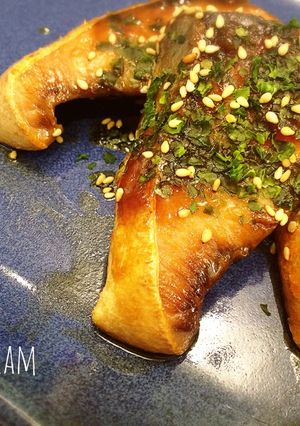 フライパンで簡単☆つやつやぶり照り焼き-レシピのメイン写真