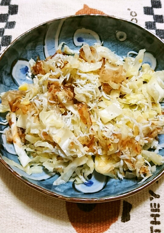 キャベツと釜揚げしらすのおかか炒め-レシピのメイン写真