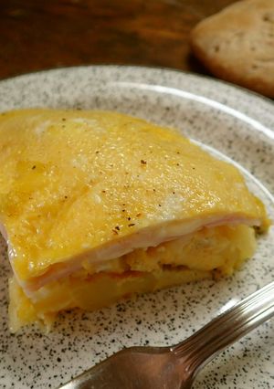 マヨ・ハム・ポテトのスパニッシュオムレツ-レシピのメイン写真