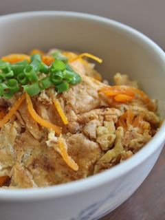1人分ランチ夕食♪人参の甘煮でふわっと丼-レシピのメイン写真
