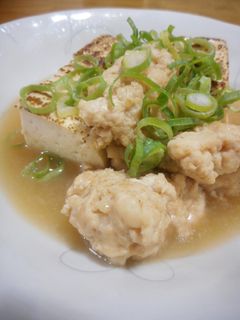 鶏肉団子と焼き豆腐の煮物-レシピのメイン写真