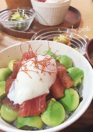 温玉のっけ！まぐろのアボカド丼-レシピのメイン写真