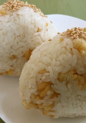 ☆海老ひねり揚げ 梅 おにぎり-レシピのメイン写真