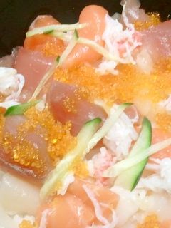刺身の切り落としで散らし寿司-レシピのメイン写真
