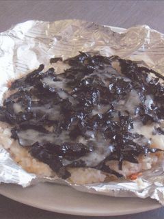 残りご飯を利用して「のりピザ」-レシピのメイン写真