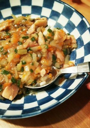 【2歳と食べる】たっぷり野菜と鶏の丼ぶり-レシピのメイン写真