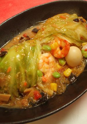お楽しみごろごろ♪麻婆春雨ロールキャベツ-レシピのメイン写真