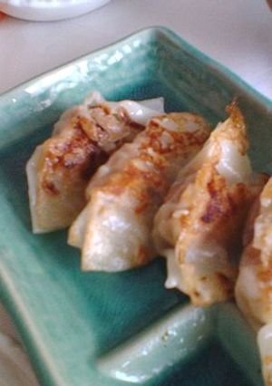 酒のつまみに☆パリパリ餃子-レシピのメイン写真