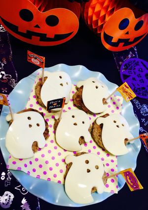 ハロウィン♪おばけのチーズハンバーグ-レシピのメイン写真