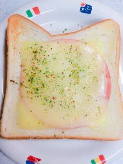 ハムチーズ*トースト-レシピのメイン写真