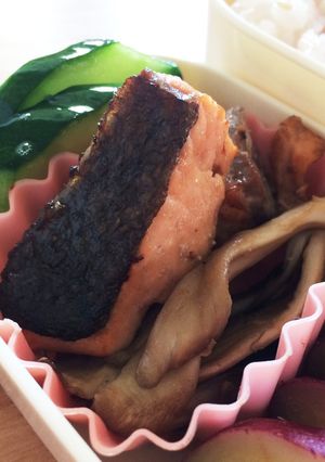 お弁当に◎鮭と舞茸のバター醤油-レシピのメイン写真