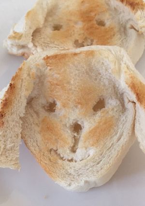 いぬパン（戌年レシピ簡単☆トースト犬パン-レシピのメイン写真