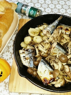 秋刀魚ときのこのアヒージョ❤マジョラム-レシピのメイン写真