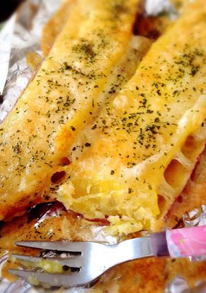 おやつに！簡単☆焼き芋チーズ-レシピのメイン写真
