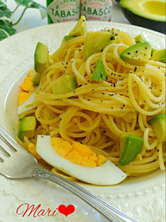 フライパン1つ☆アボカドとゆで卵のパスタ-レシピのメイン写真