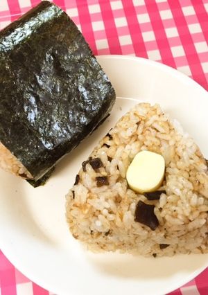 こんぶとチーズのウマウマおにぎり♪-レシピのメイン写真