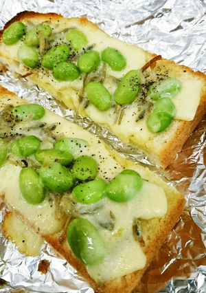 枝豆◆じゃこ◆ごま◆チーズトースト-レシピのメイン写真