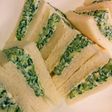 キュウリとクリームチーズのサンドイッチ