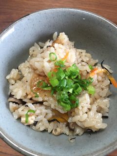 激ウマ!余ったひじきの煮物で炊き込みご飯-レシピのメイン写真