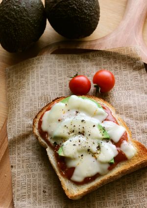 ミートソース＆アボカドのチーズトースト-レシピのメイン写真