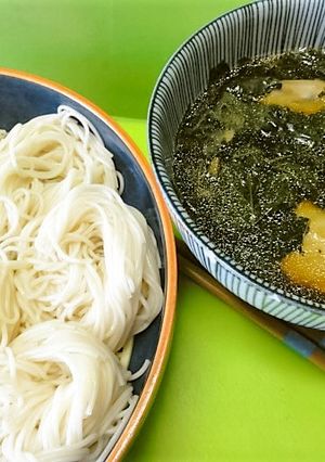 ＊鶏手羽とモロヘイヤのそうめん＊-レシピのメイン写真