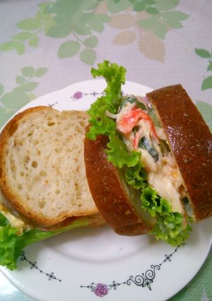 カニカマとゆでタマゴのデリマヨサンド-レシピのメイン写真