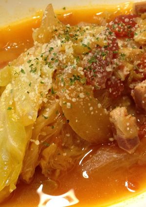 簡単トロトロ〜キャベツ丸ごとスープ-レシピのメイン写真