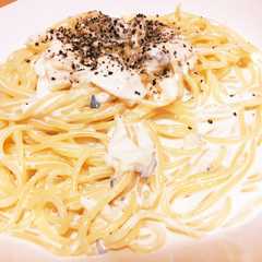 รูปของ 濃厚 ゴルゴンゾーラ チーズ パスタ！！