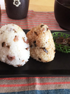 ボリューム満点!の最強おかか昆布おにぎり-レシピのメイン写真