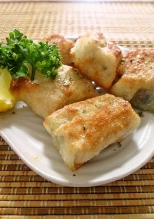 しめじ＆チーズ入りちくわの包み揚げ-レシピのメイン写真