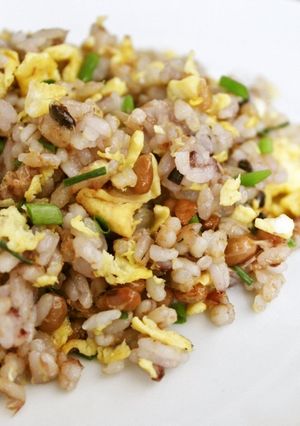 朝昼夕♪卵かつお節納豆でシンプル炒飯-レシピのメイン写真