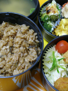 下ごしらえ30秒☆昆布炊き込みご飯-レシピのメイン写真