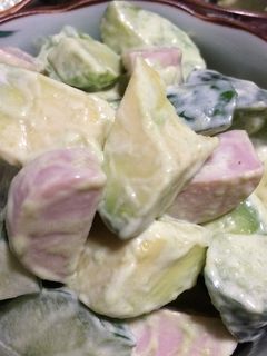 アボカドと魚肉ソーセージのサラダ-レシピのメイン写真