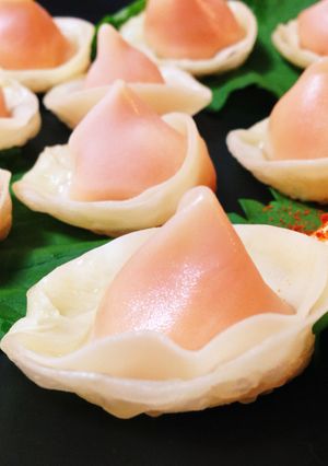 簡単♥️可愛い包み方のたらこマヨ餃子-レシピのメイン写真