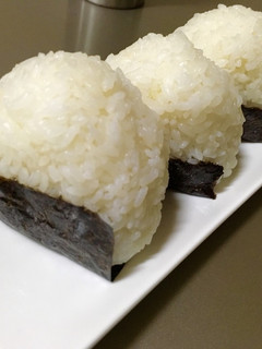 昆布の佃煮おにぎり-レシピのメイン写真