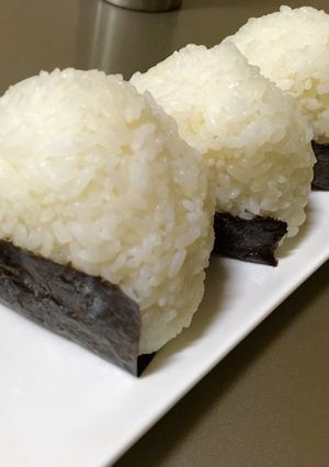 昆布の佃煮おにぎり-レシピのメイン写真