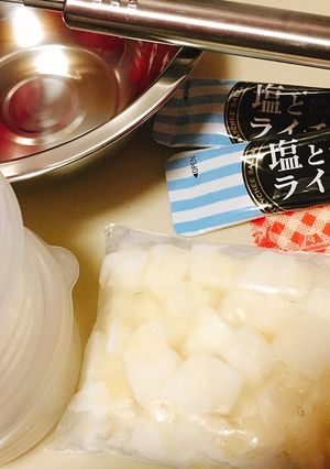 簡単 ソルティ梨ゼリー-レシピのメイン写真