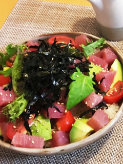 レモン風味のアボカド海鮮丼-レシピのメイン写真