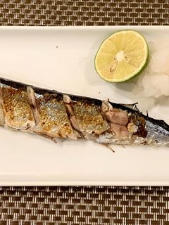 片付け楽ちん✨フライパンでサンマの塩焼き-レシピのメイン写真