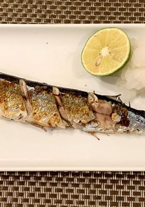 片付け楽ちん✨フライパンでサンマの塩焼き-レシピのメイン写真