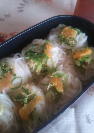 お弁当に♪さっぱりこく旨！ゴマ梅そうめん-レシピのメイン写真