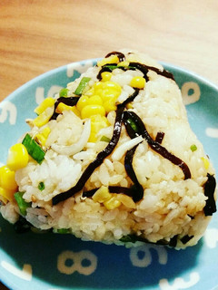 よろコーンぶ♪おにぎり-レシピのメイン写真