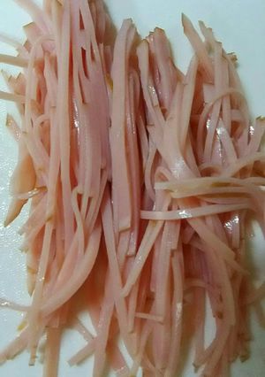 冷やし中華に☆くっつかないハムの切り方-レシピのメイン写真