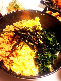 簡単分量☆簡単そぼろ三色丼(ฅ'ω'ฅ)-レシピのメイン写真