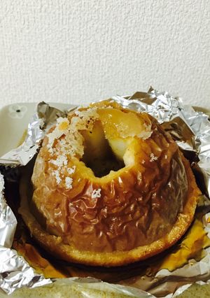 りんご半分 焼きりんごタルト-レシピのメイン写真