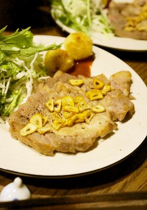 簡単ご馳走♡豚のガーリックソテー-レシピのメイン写真