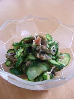 疲労回復☆きゅうりととろろ昆布の酢の物-レシピのメイン写真