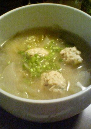 野菜たっぷり☆鶏団子のお味噌汁-レシピのメイン写真