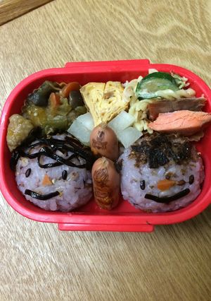 幼稚園のお弁当♪簡単にお顔おむすび-レシピのメイン写真
